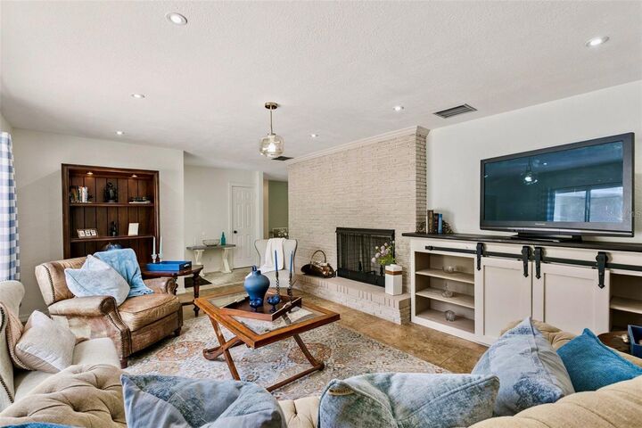 Property Photo:  1200 Lake Harney Road  FL 32732 