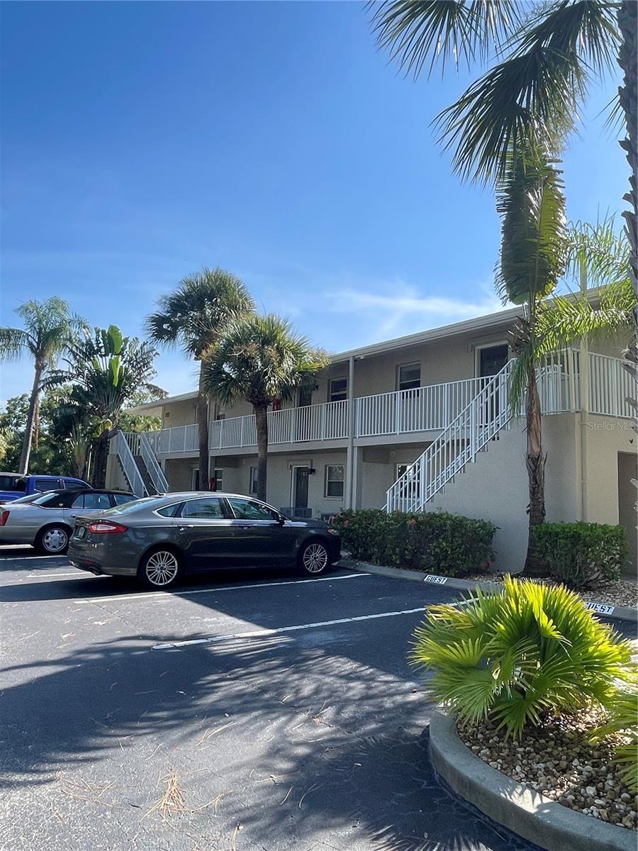 Property Photo: 912 La Costa Circle Unit 3 FL 34237