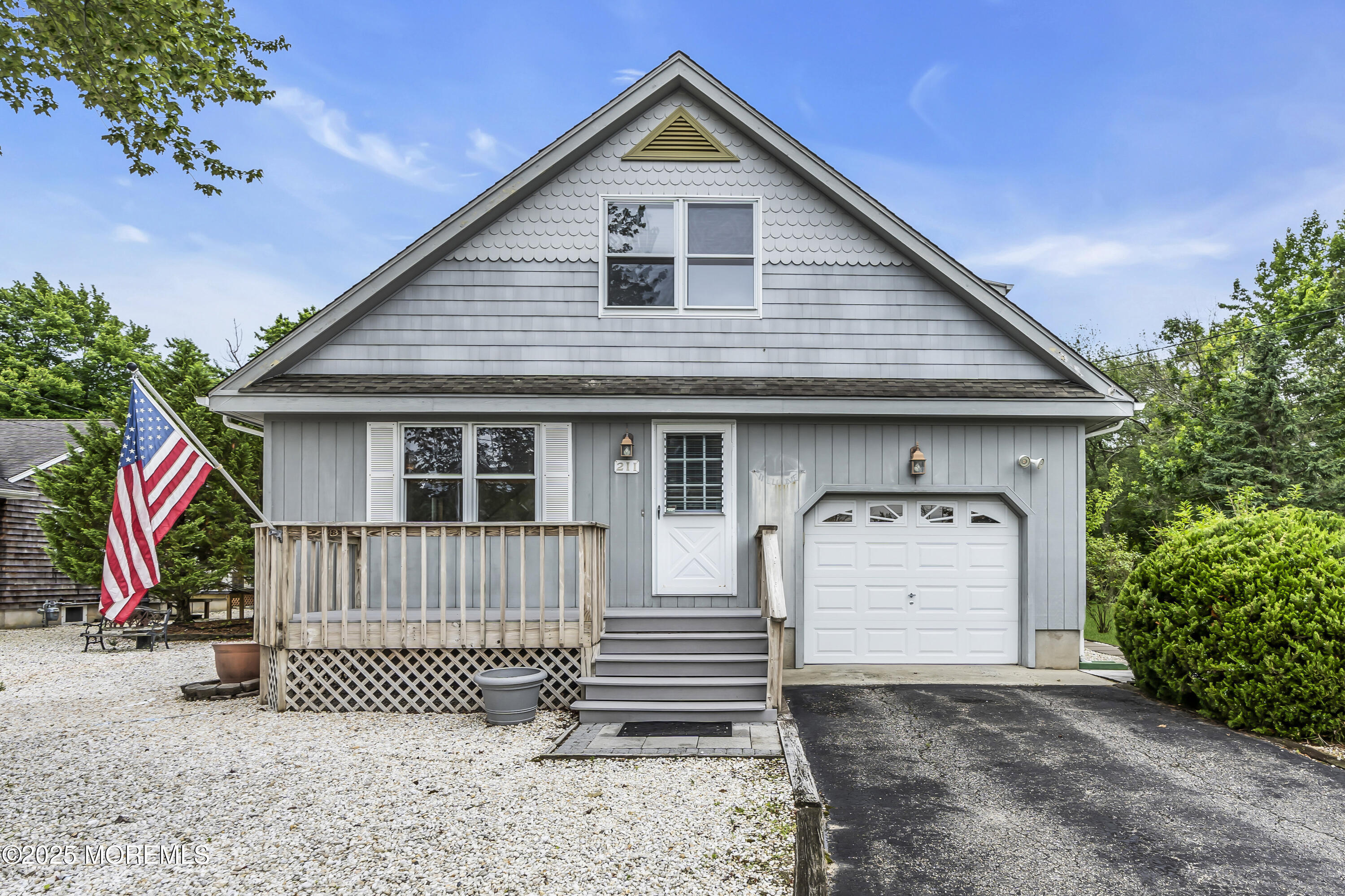 Property Photo: 211 Meadow Boulevard NJ 08723