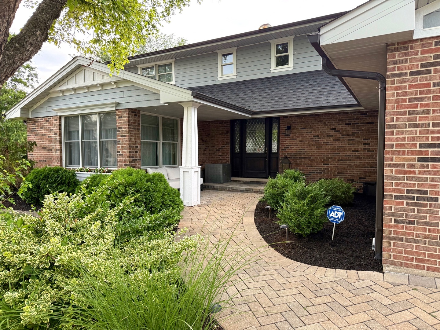 Property Photo: 6345 Meadow Lane IL 60527