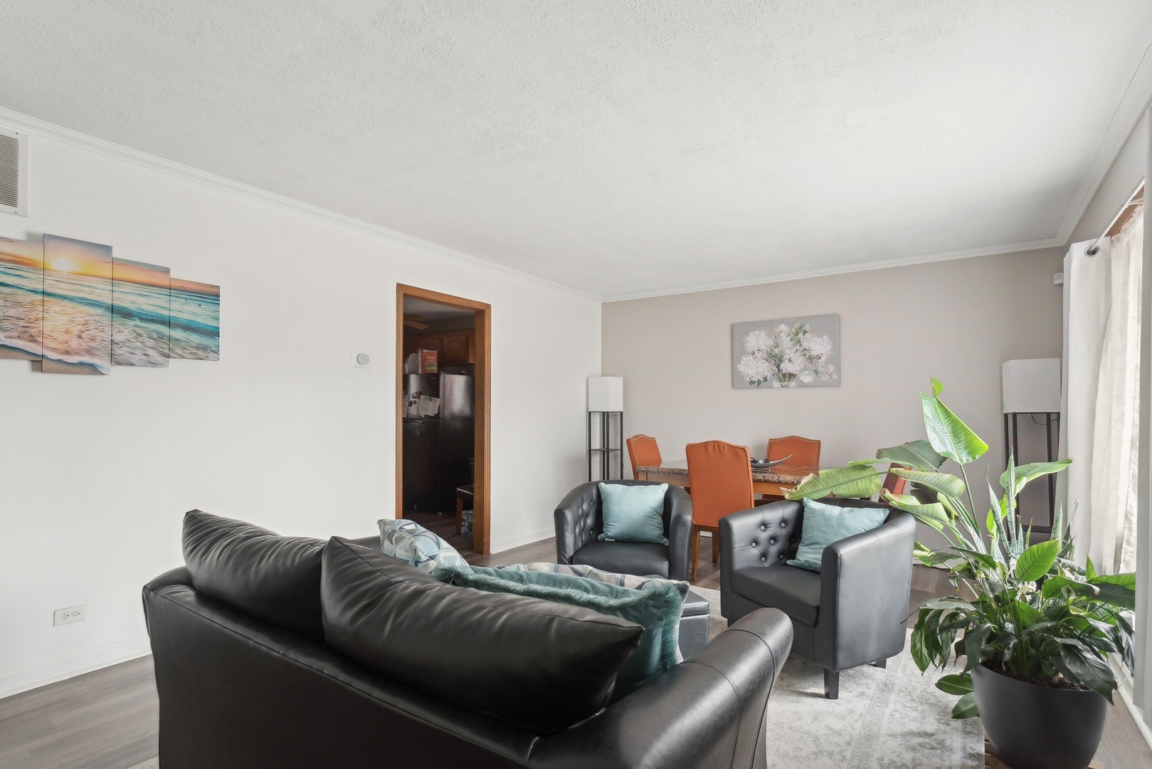 Property Photo: 240 Miami Street IL 60466