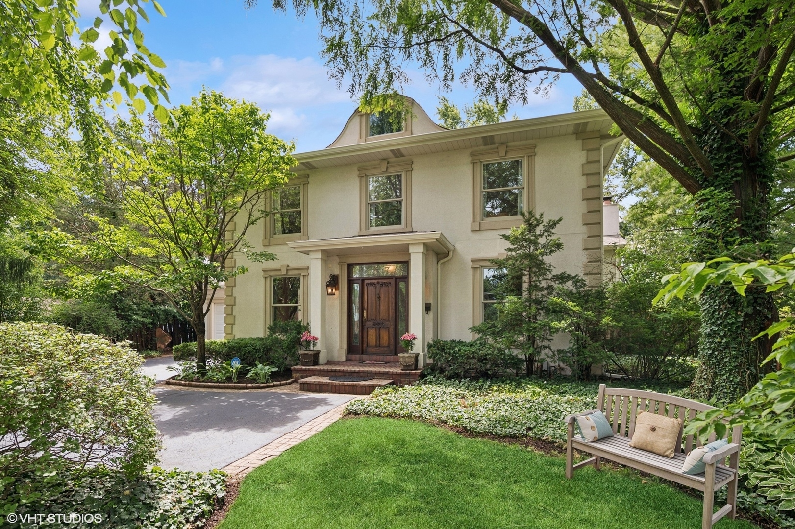 Property Photo: 2007 Wilmette Avenue IL 60091