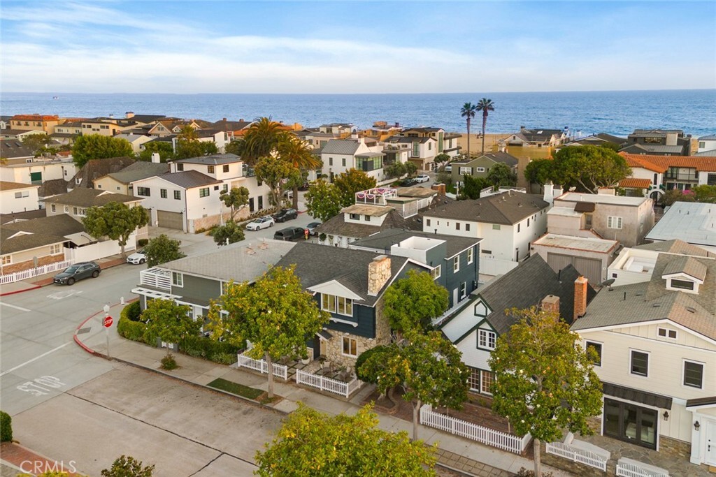 Property Photo: 1585 Miramar Drive CA 92661