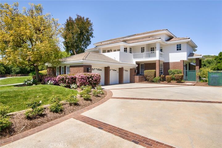 Property Photo:  5135 Island Forest Place  CA 91362