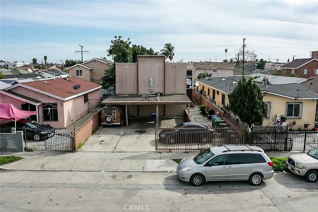 Property Photo: 212 W 84th Street CA 90003
