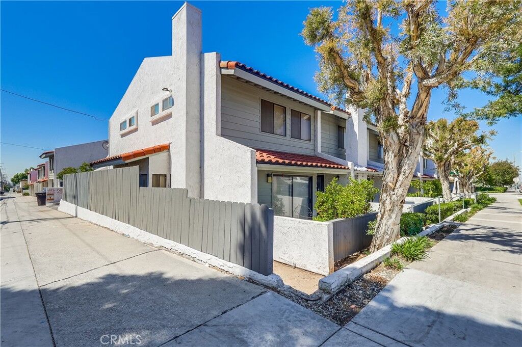 Property Photo: 7302 Bright Avenue B CA 90602