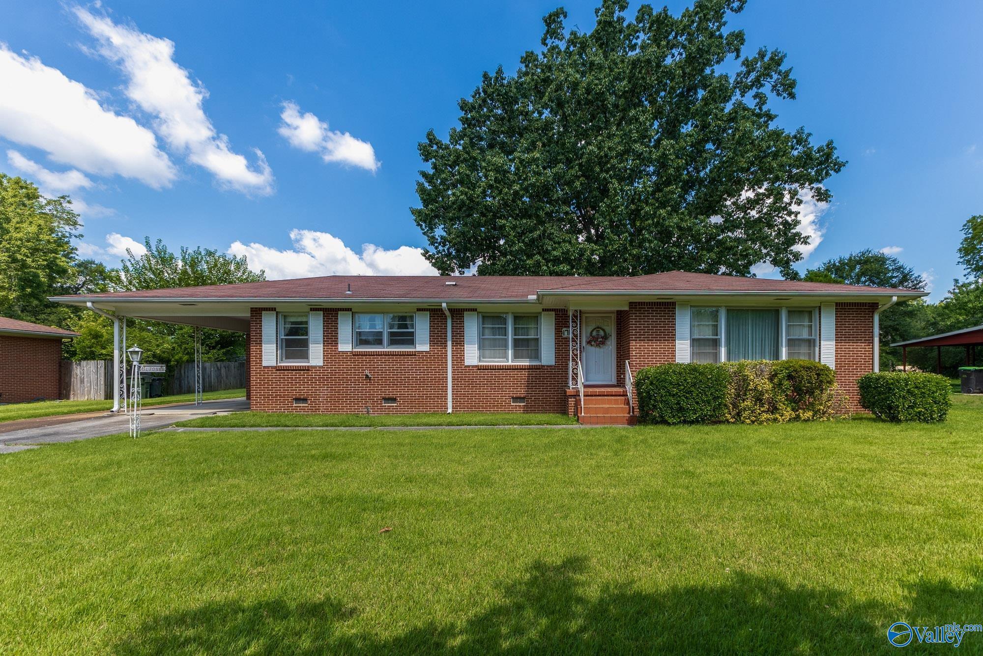 1711 Cagle Avenue SW  Decatur AL 35601 photo