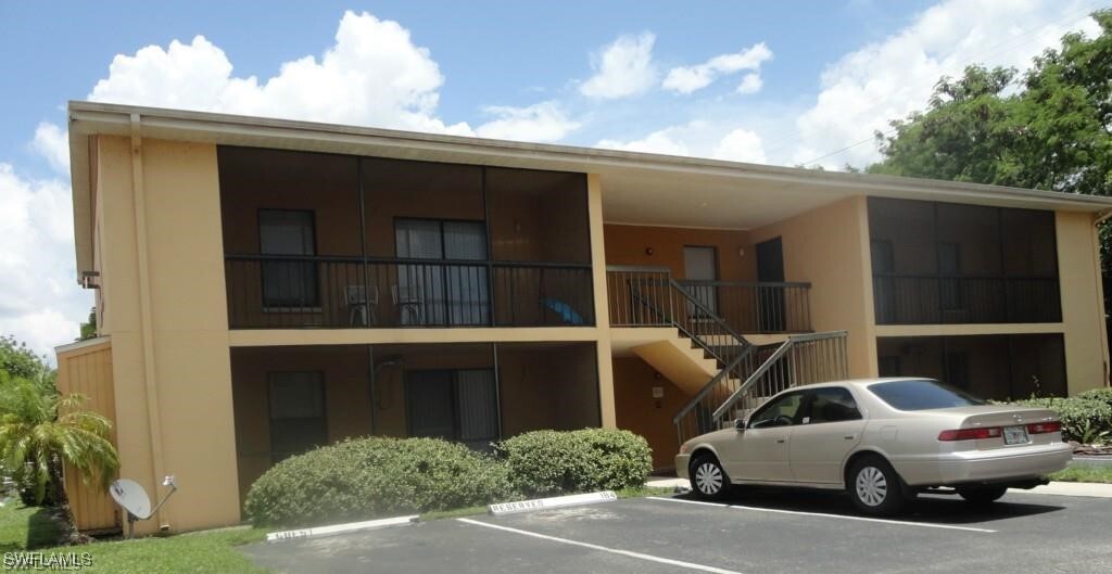 Property Photo: 5319 Summerlin Road 1914 FL 33919