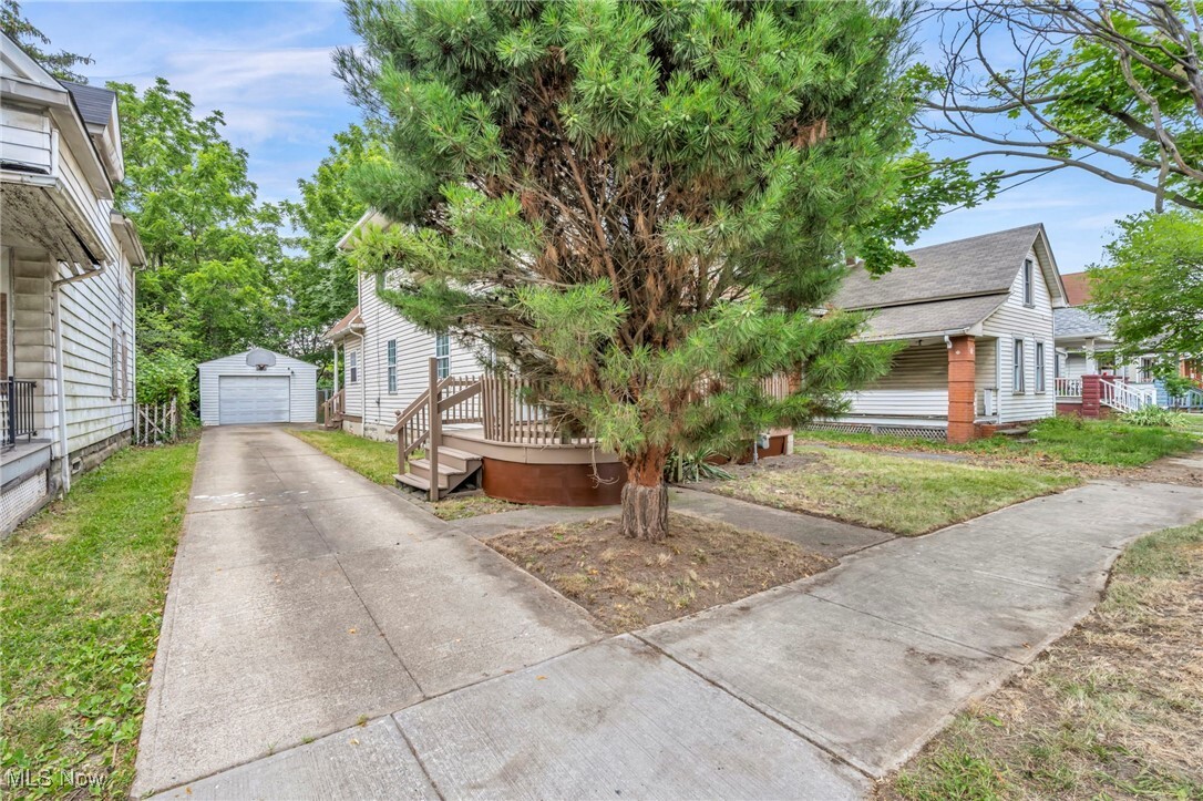 Property Photo: 3566 Sykora Road OH 44105