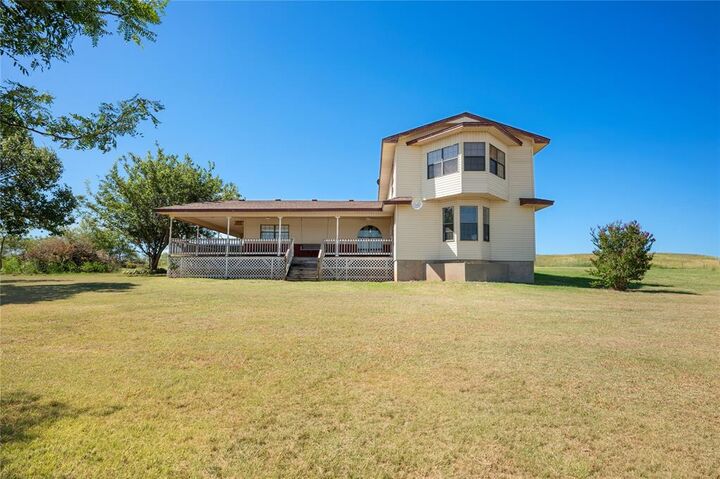 Property Photo:  17341 SW Woodlawn Road  OK 73527 