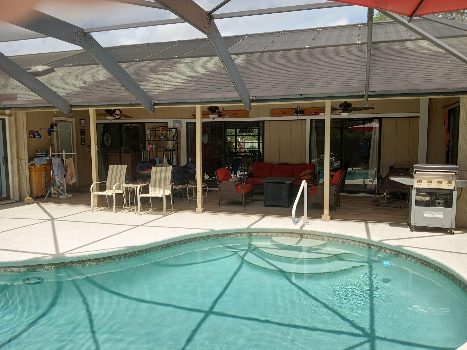 Property Photo: 1822 SE Beving Avenue FL 34952