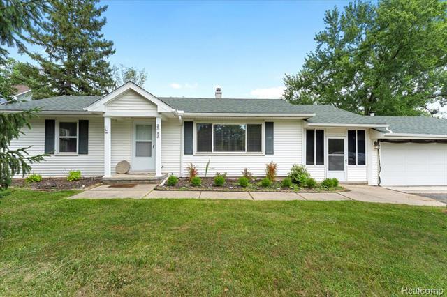 Property Photo: 25952 Power Road MI 48336