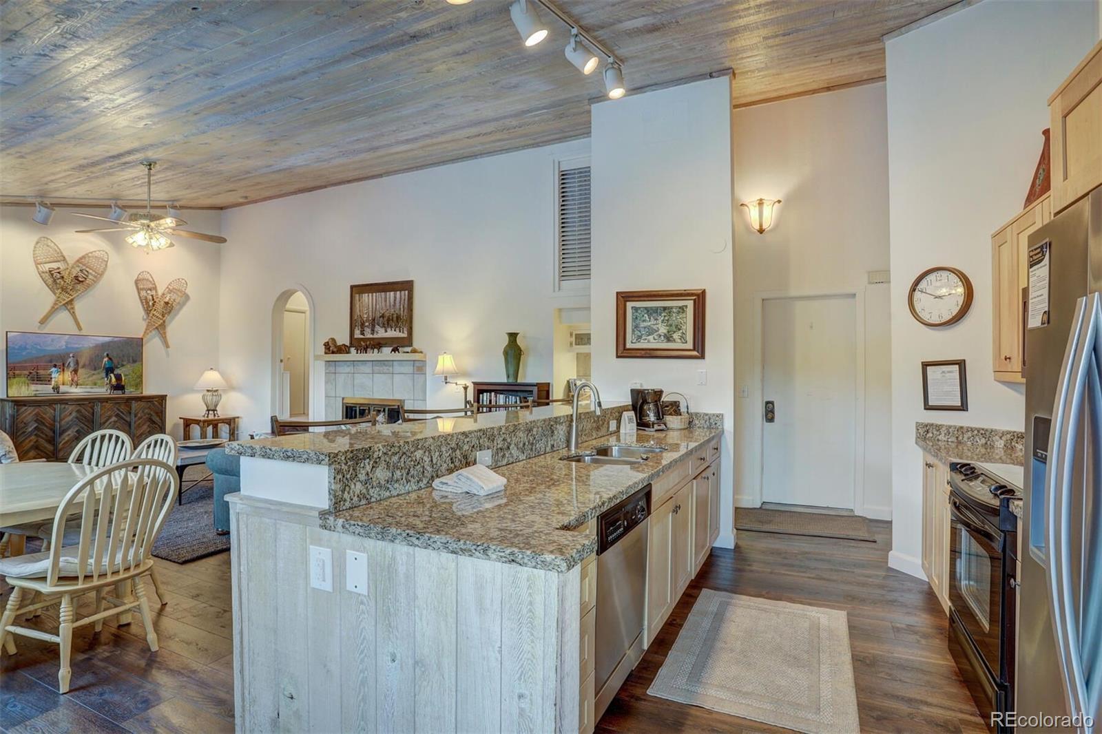Property Photo:  965 Four Oclock Road  CO 80424 