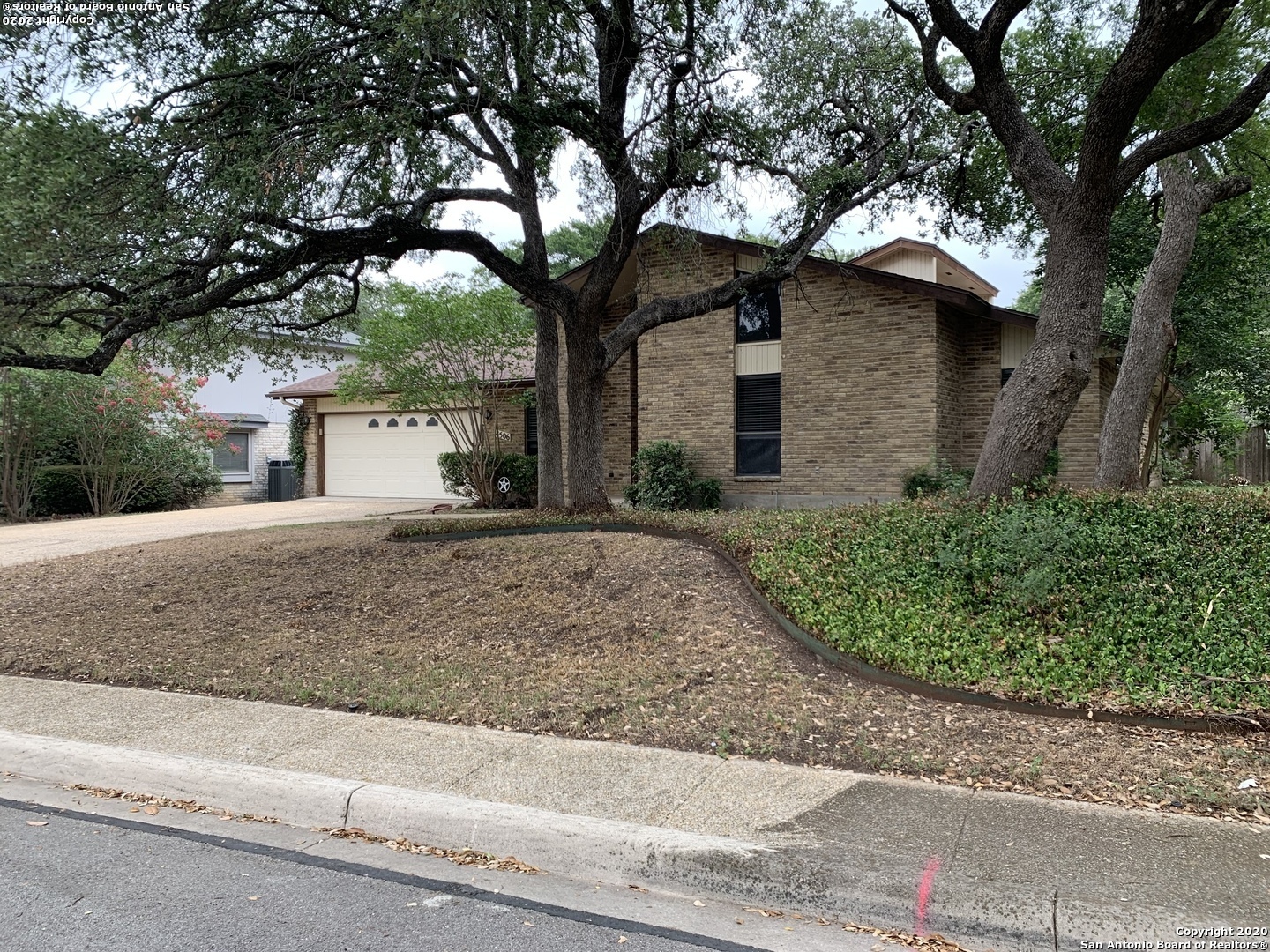 Property Photo: 4506 Rock Elm Woods TX 78249