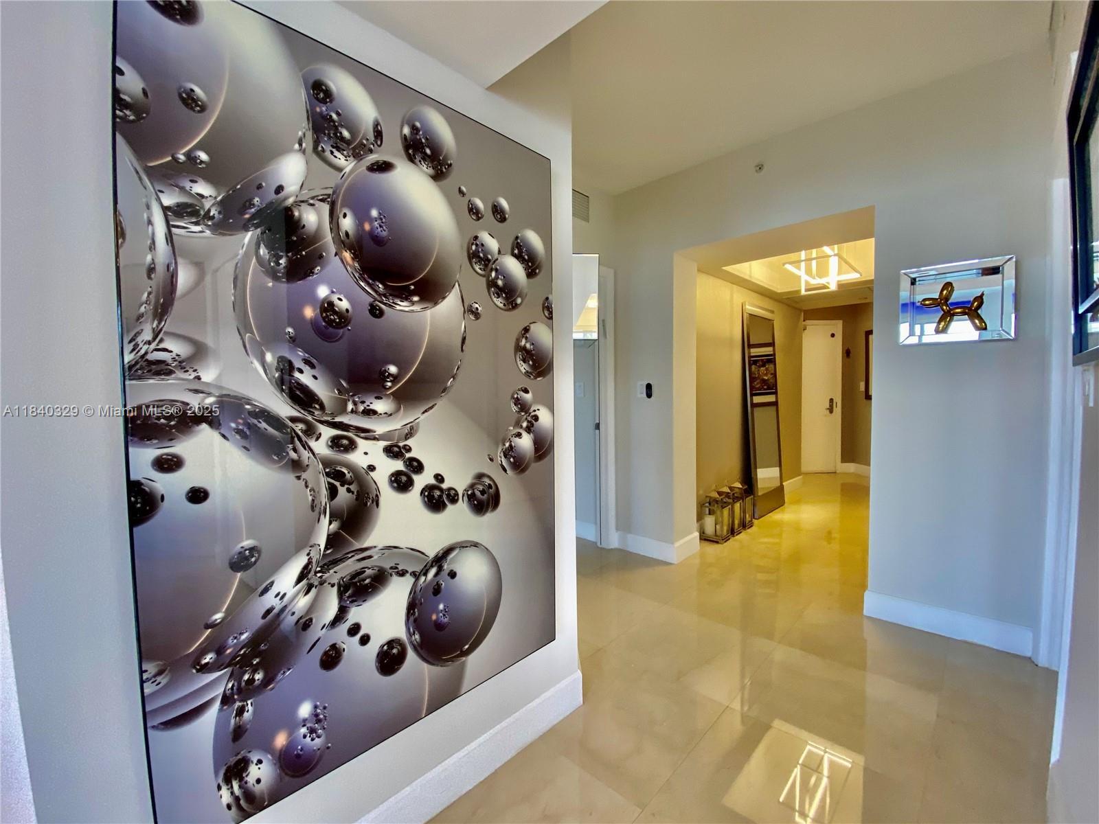 Property Photo:  19900 E Country Club Dr 1220  FL 33180 