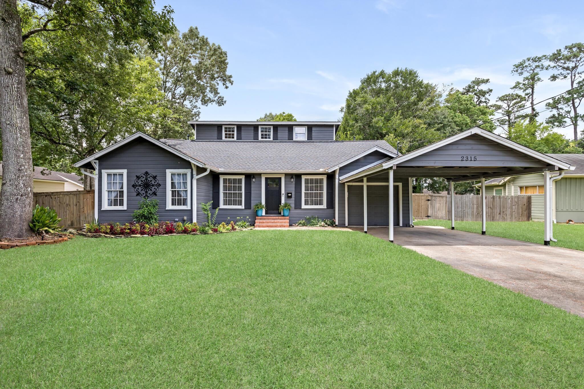 Property Photo: 2315 Briarcliff Drive TX 77706