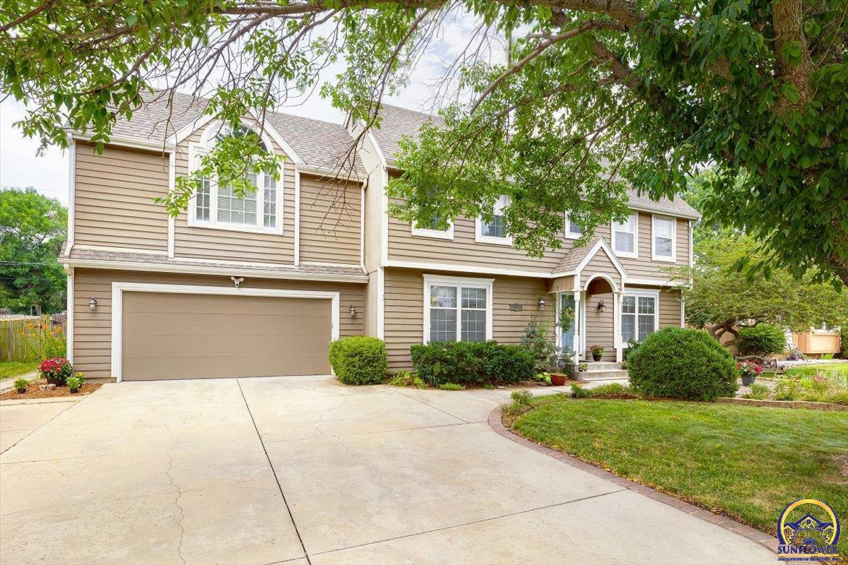 Property Photo: 3713 SW Arvonia Pl KS 66610