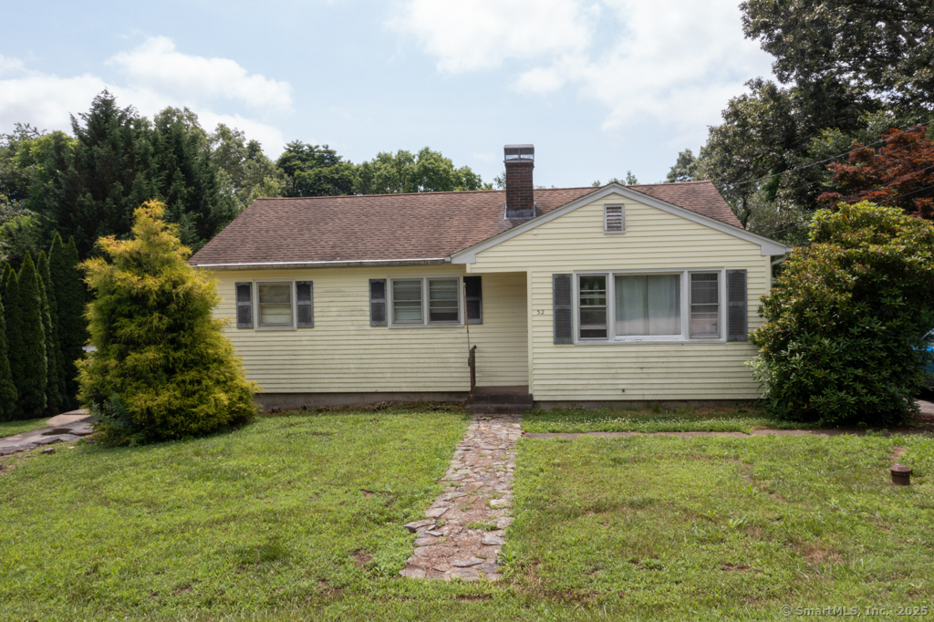 Property Photo:  32 Cedar Lane  CT 06382 