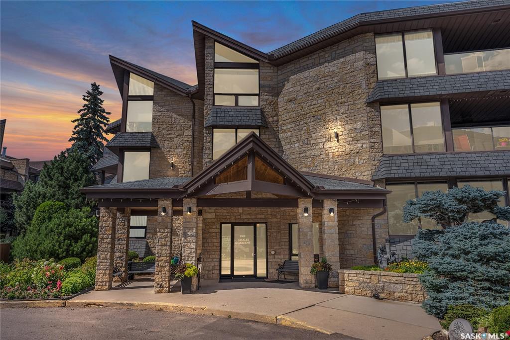 Property Photo: 2305 Adelaide Street E 105 SK S7J 5H6