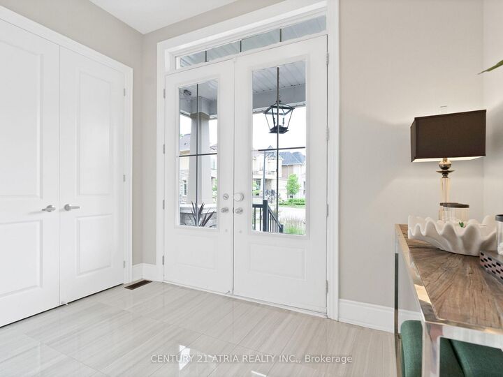 Property Photo:  12 Macdonald Court  ON L4E 1E9 