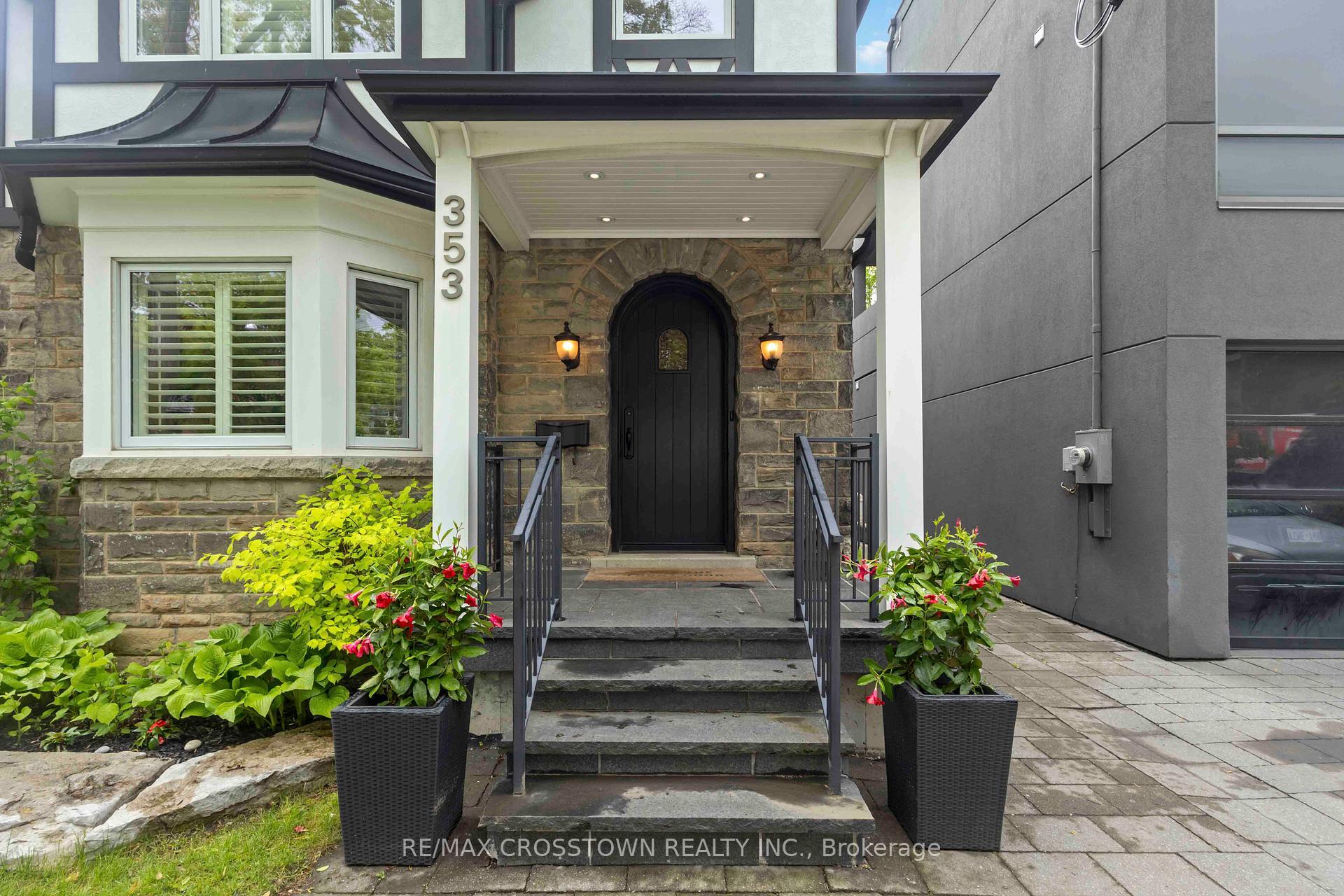 Property Photo:  353 Briar Hill Avenue  ON M4R 1J3 