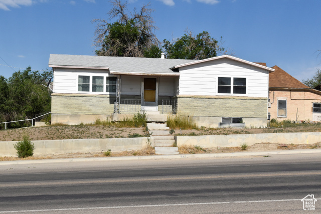 Property Photo: 215 N Center St UT 84513