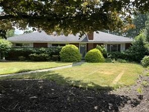 Property Photo:  9462 Viewcrest Dr  PA 15101 