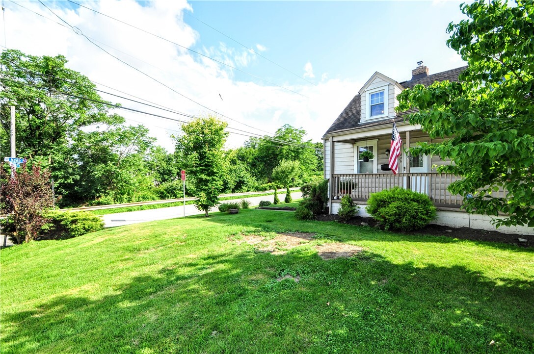 Property Photo: 426 Stafford Ave PA 15017