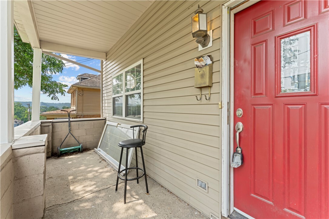 Property Photo: 213 Pennsylvania Ave PA 15202
