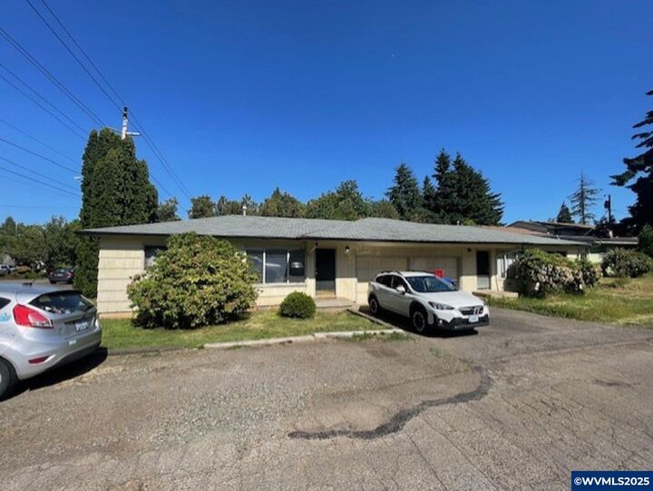 3510 Belle Vista Ct S  Salem OR 97302 photo