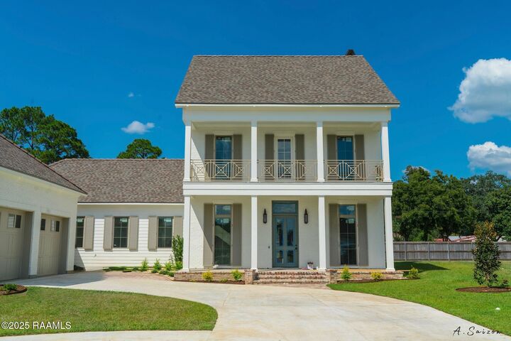 Property Photo: 403 Ivy Cottage Drive LA 70592