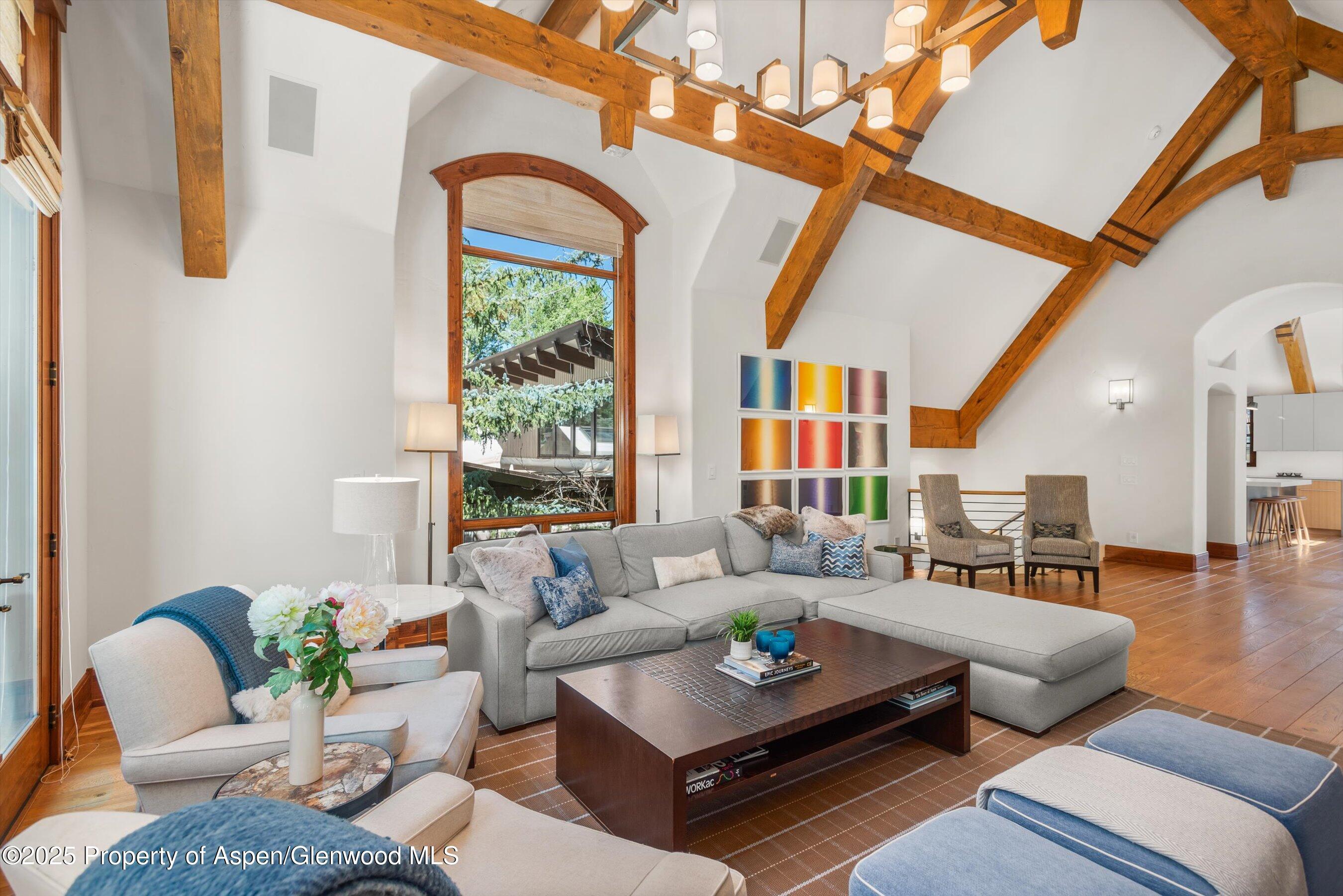 Property Photo:  520 W Smuggler Street  CO 81611 