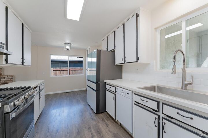 Property Photo: 840 E Gobbi Street CA 95482