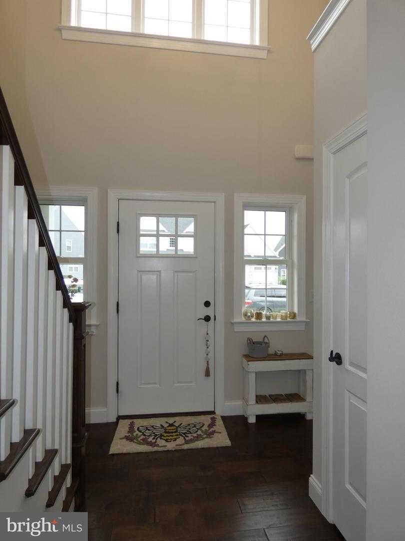 Property Photo: 1012 Whitfield Drive PA 17601