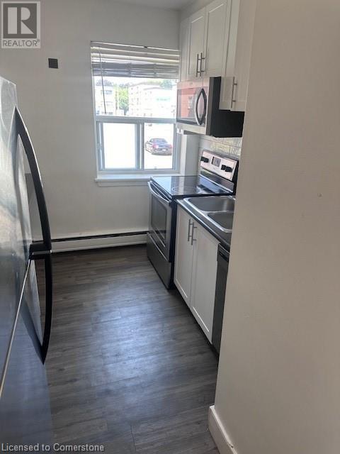 Property Photo:  2 Grant Boulevard 9  ON L9H 4N9 