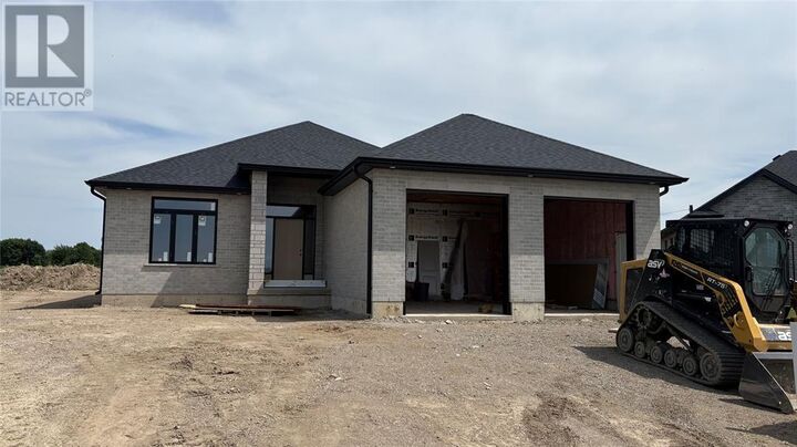 3579 Paul Crescent  Plympton-Wyoming ON N0N 1E0 photo