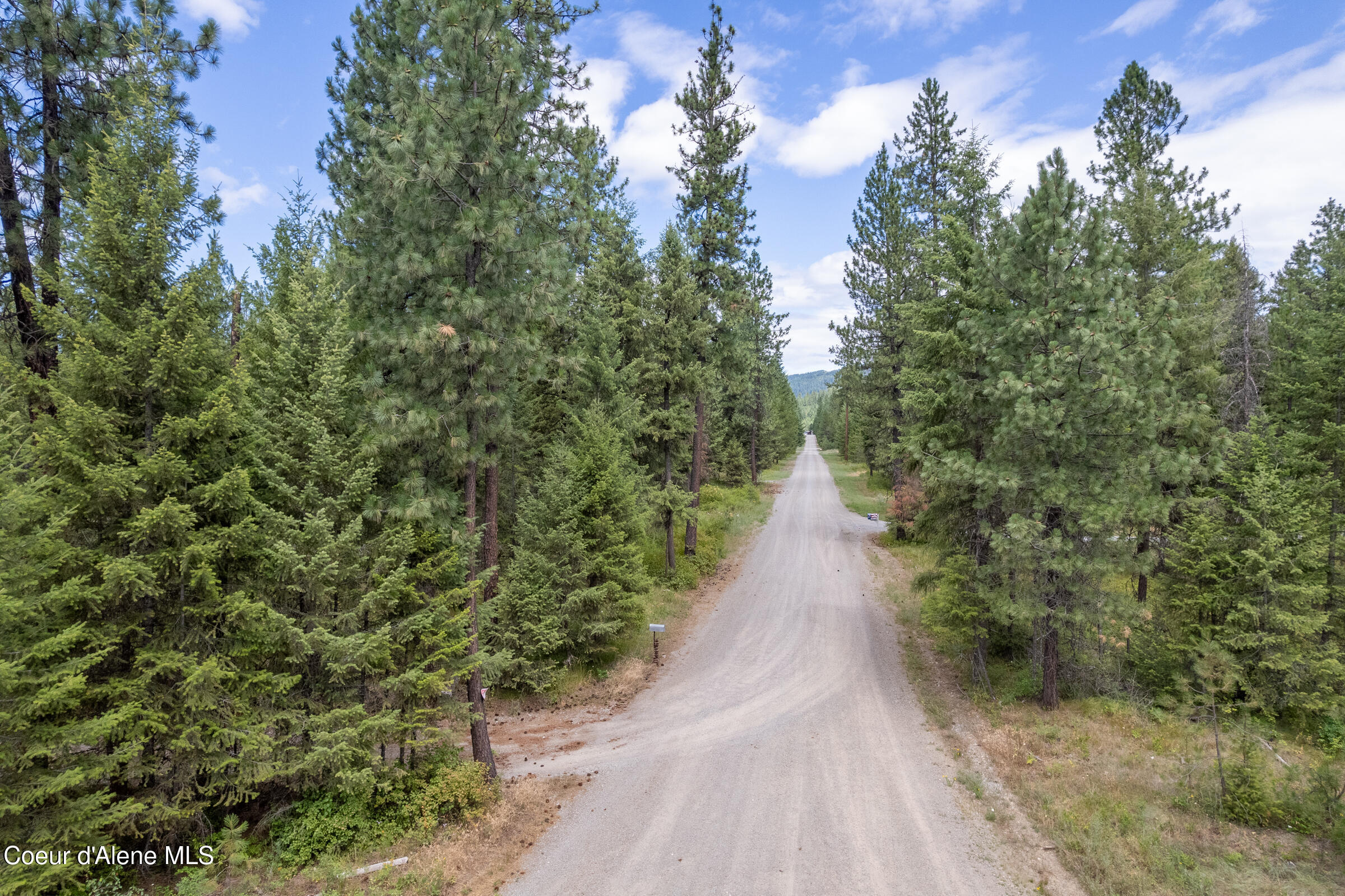 Property Photo:  512 Everett Huff Rd  ID 83822 