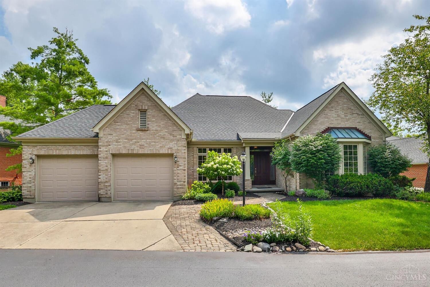 Property Photo: 3 Thomas Court OH 45246