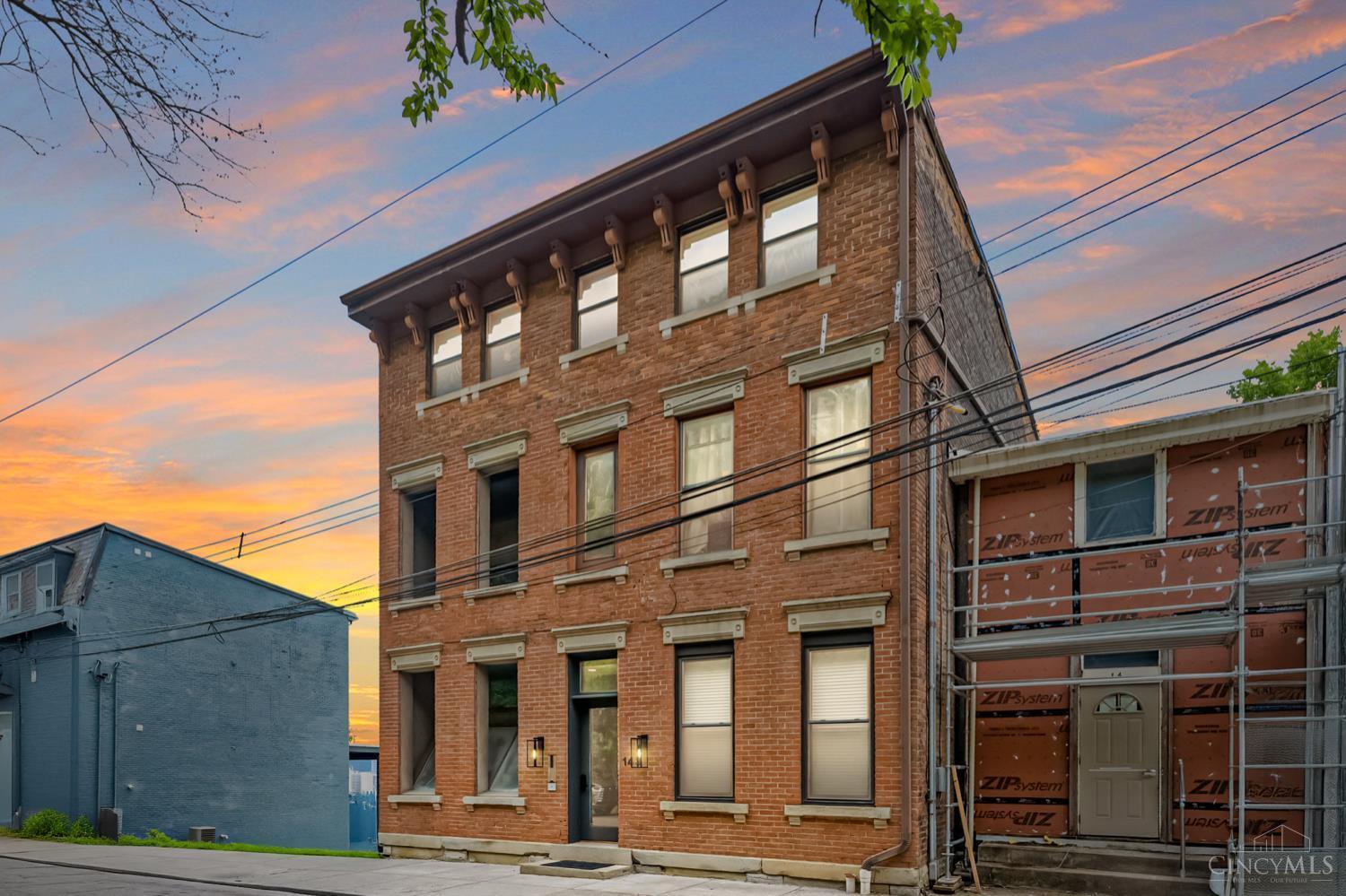 143 Goethe Street  Cincinnati OH 45202 photo