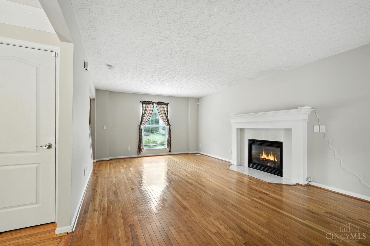 Property Photo: 1542 Creekside Road OH 45102