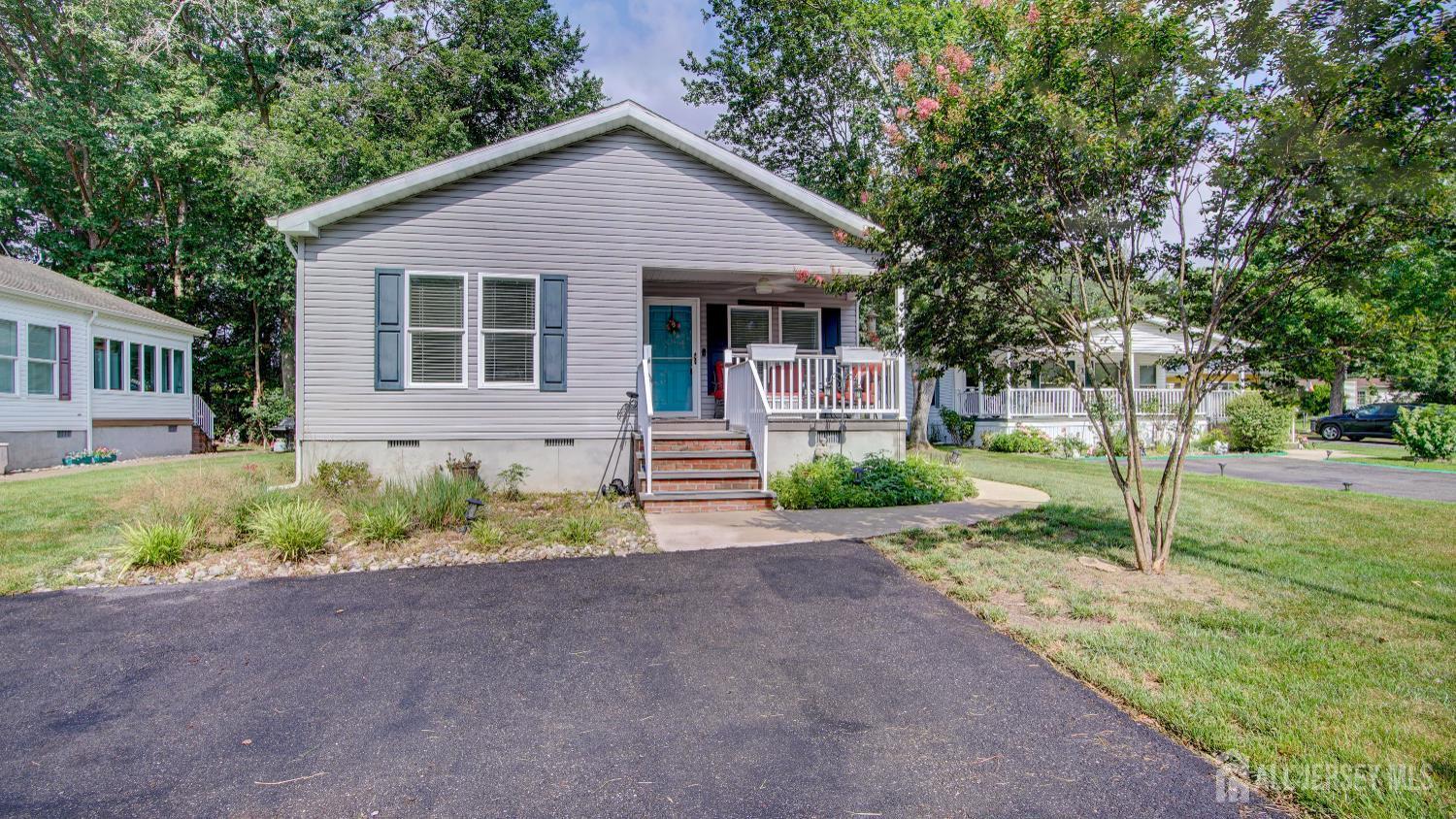 Property Photo: 287 Woods Edge Court NJ 08884