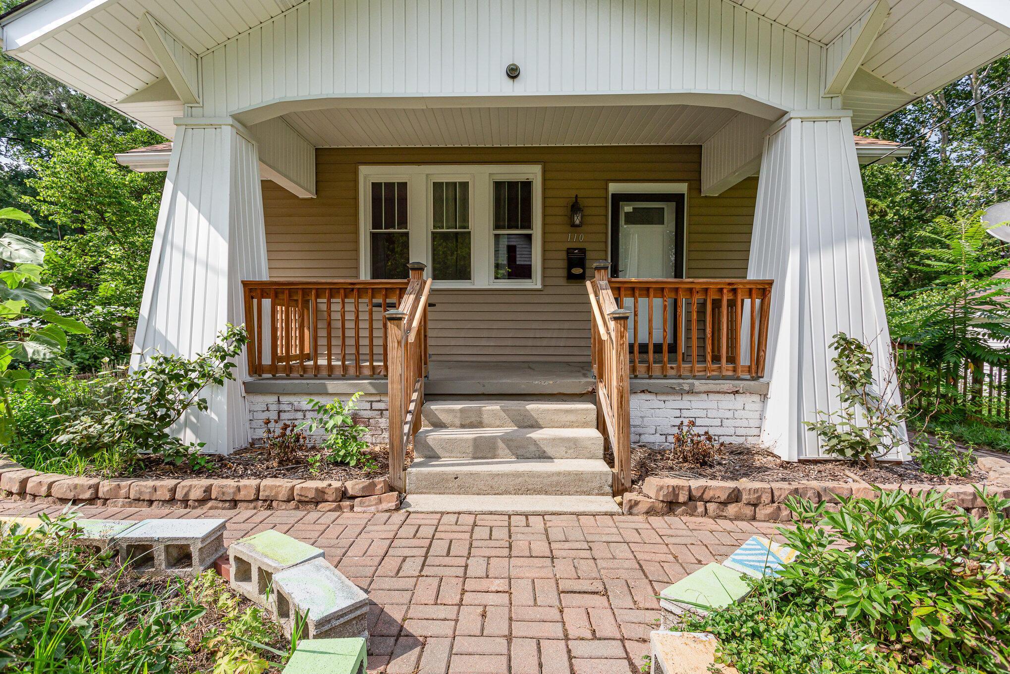 Property Photo: 110 Landers Avenue OH 43207