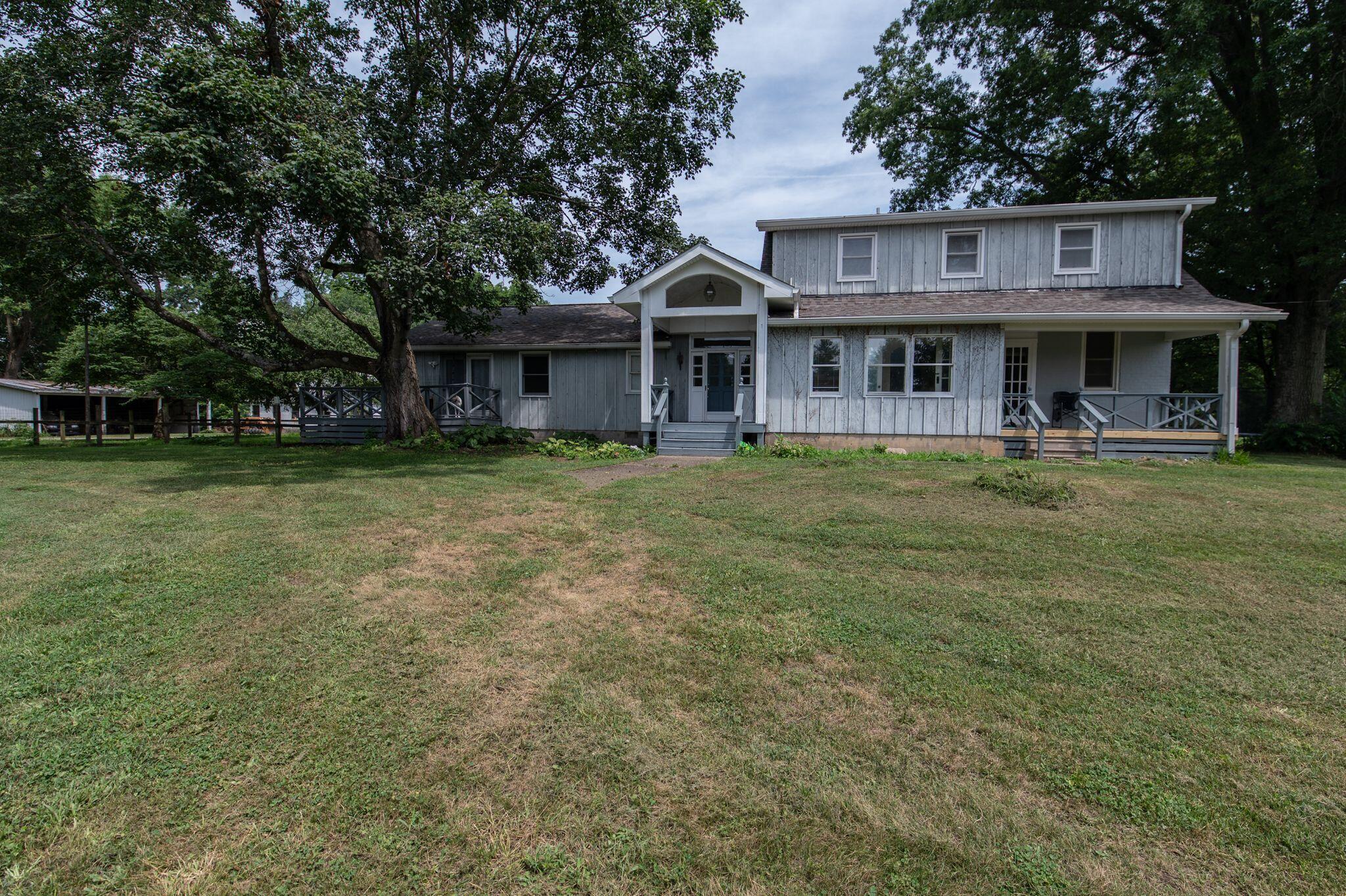 Property Photo:  9585 Snyder Church NW Road  OH 43105 