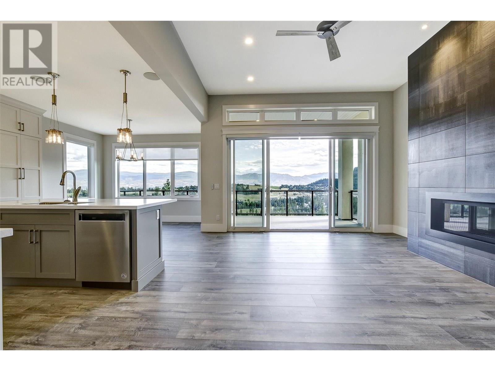 Property Photo: 1051 Aurora Heights BC V1Z 4B2