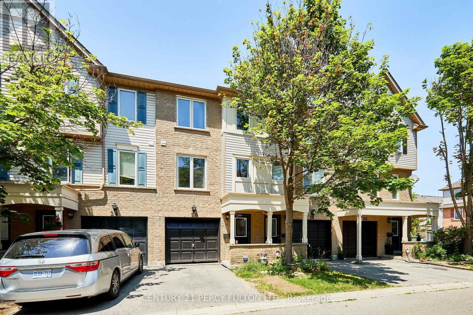 Property Photo: 26 Spraggins Lane ON L1T 4H2