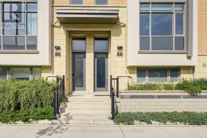 Property Photo:  88 William Saville Street  ON L3R 9S3 