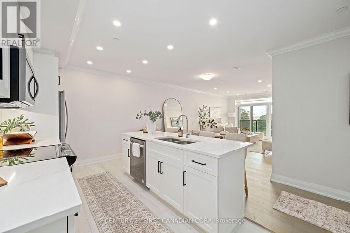 Property Photo: 1560 Upper West Avenue 407 ON N6K 0M4