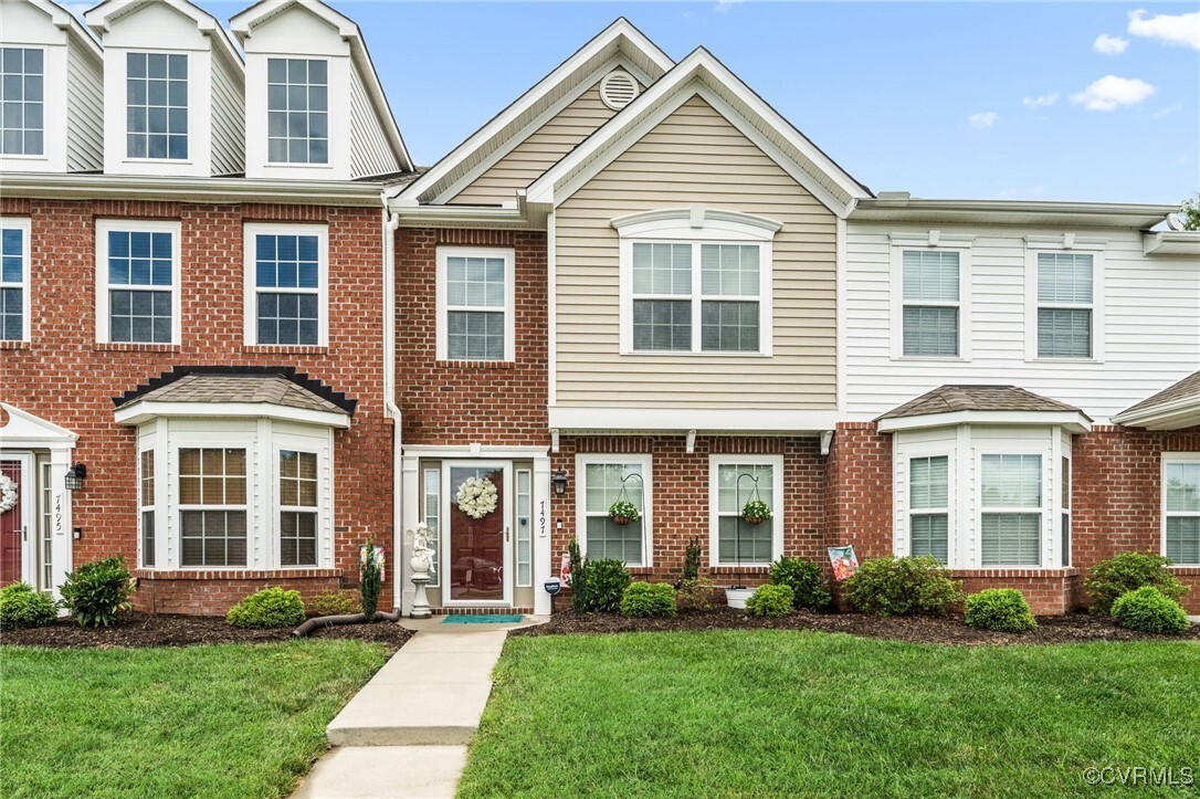 7497 Pebble Lake Drive  Mechanicsville VA 23111 photo