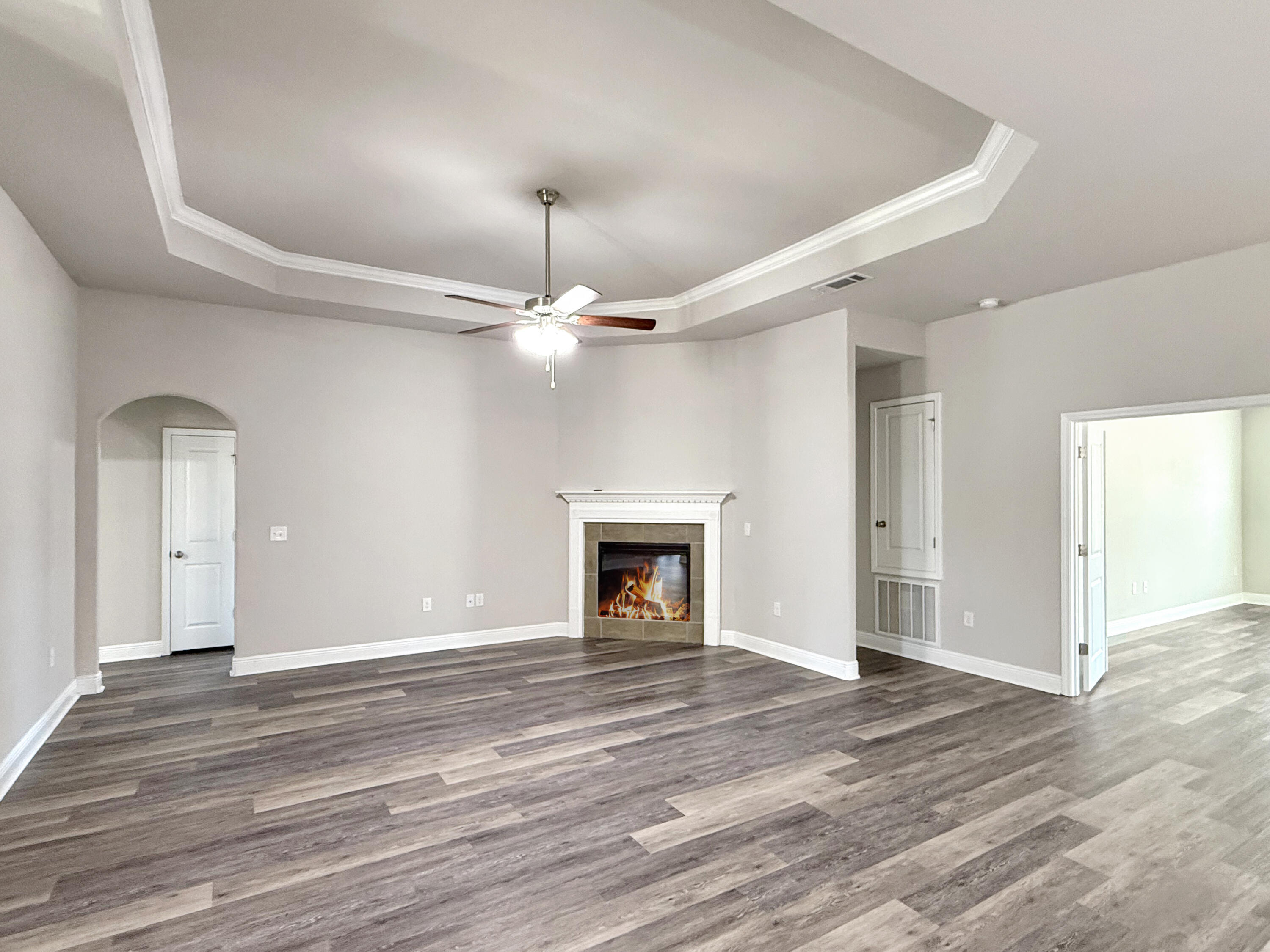 Property Photo: 5342 Wyndell Circle FL 32539