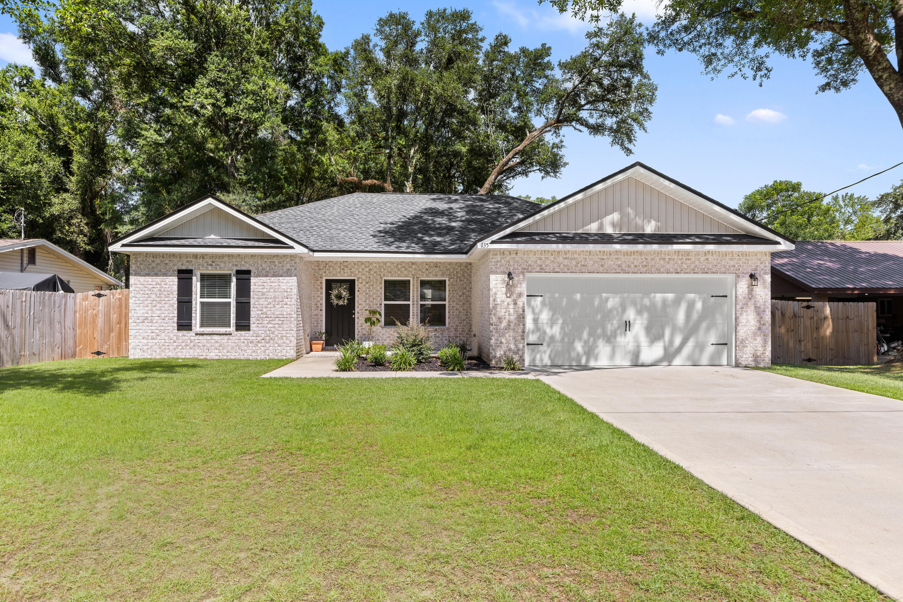 135 Shady Lane  Crestview FL 32536 photo